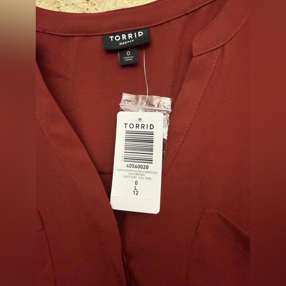 Torrid Harper Georgette Rich 3/4 Sleeve Blouse - Picture 2 of 5